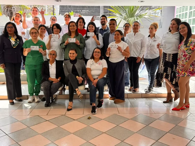 Primera Entrega Red Estatal Veracruz Inclusivo insignias a empresas de la entidad veracruzana